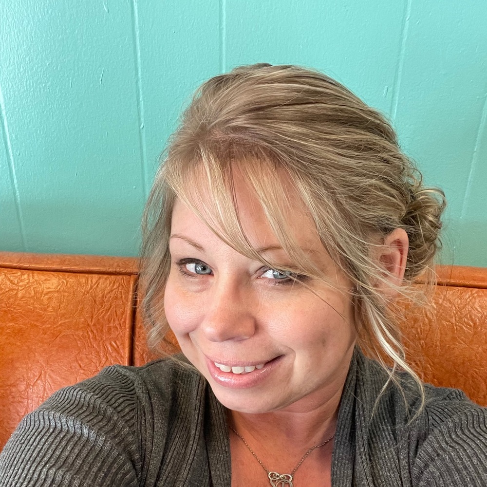 Meet your Posher, Stacy